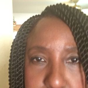 Meet your Posher, Constance